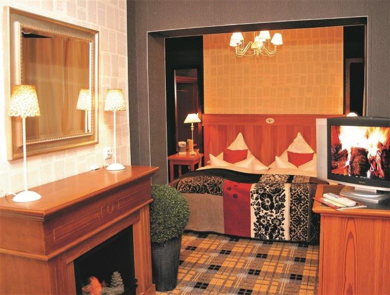 Hotel Schieferhof - Glaslust Neuhaus am Rennweg Exteriér fotografie